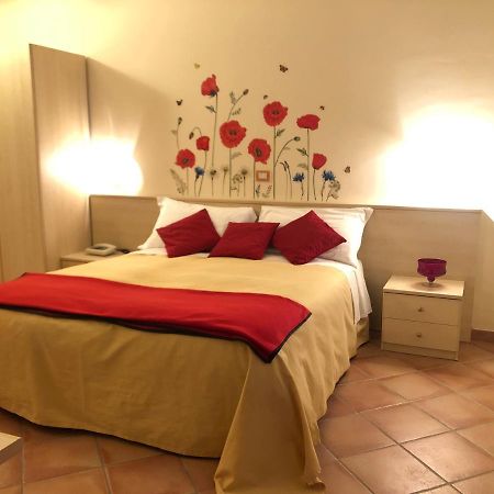 Hotel Di Rocco Лорето Апрутино Екстериор снимка