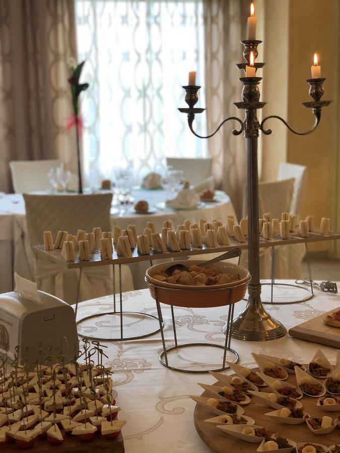 Hotel Di Rocco Лорето Апрутино Екстериор снимка